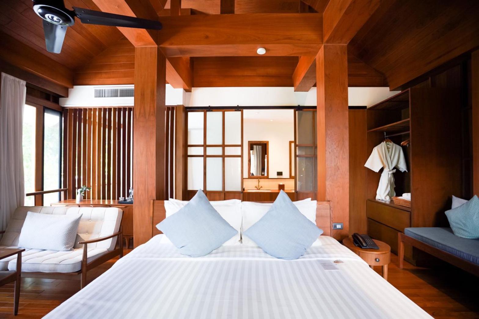 Chann Bangkok Noi Luaran gambar