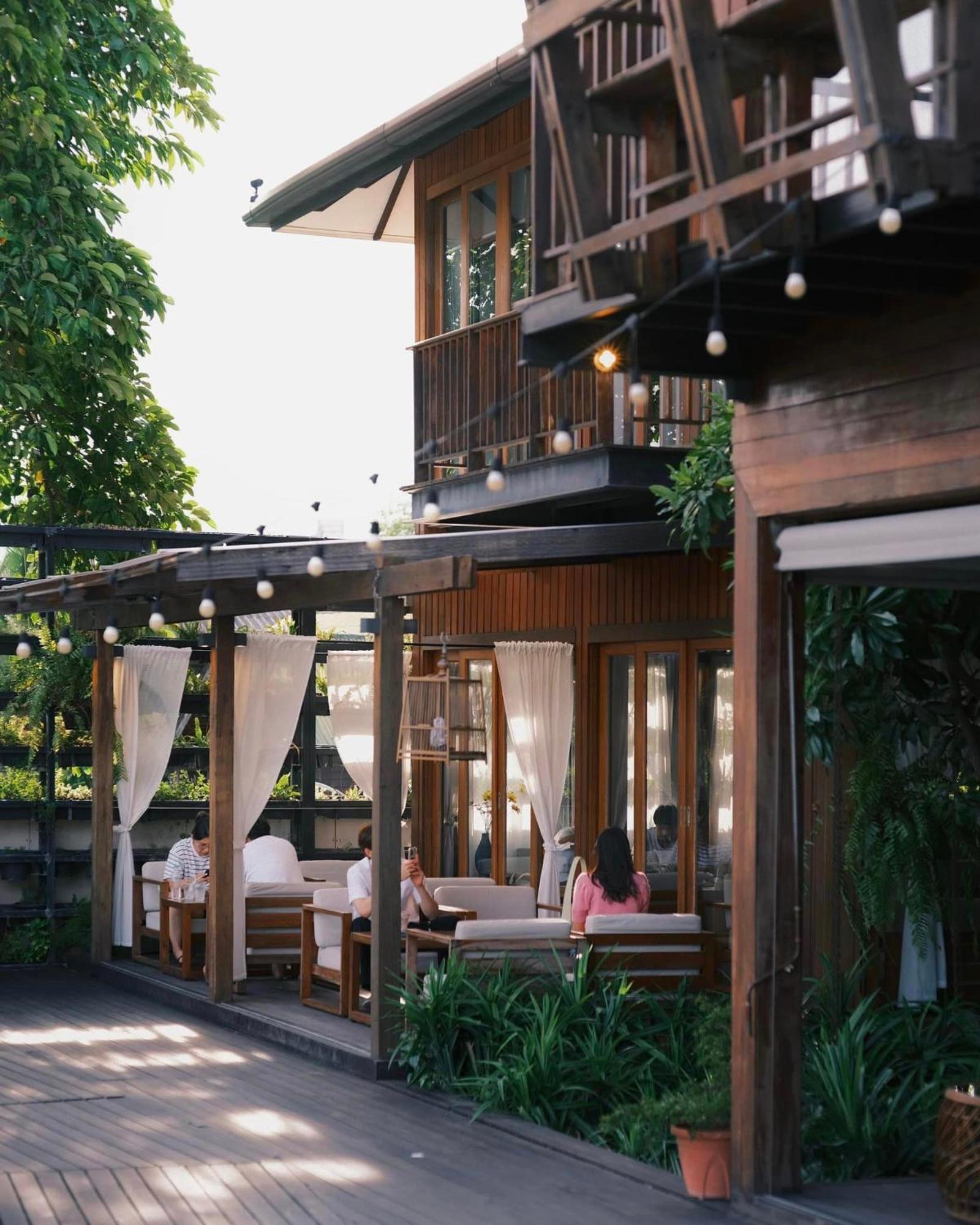 Chann Bangkok Noi Luaran gambar